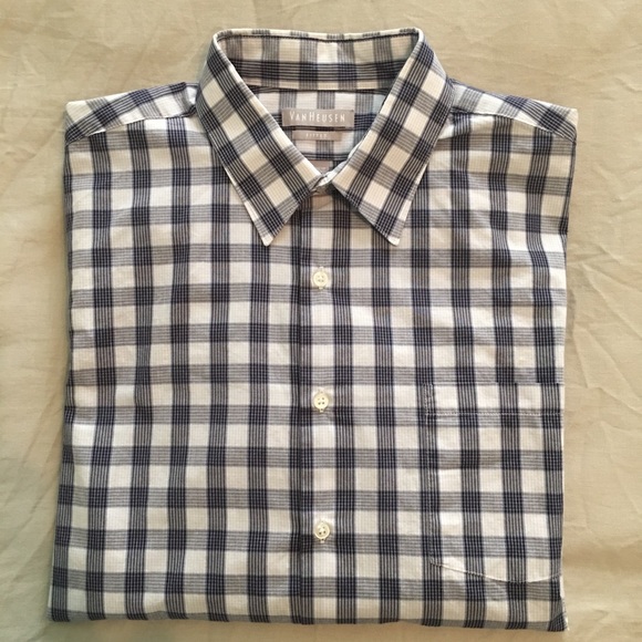 Van Heusen Other - Van Heusen Fitted Dress Shirt
